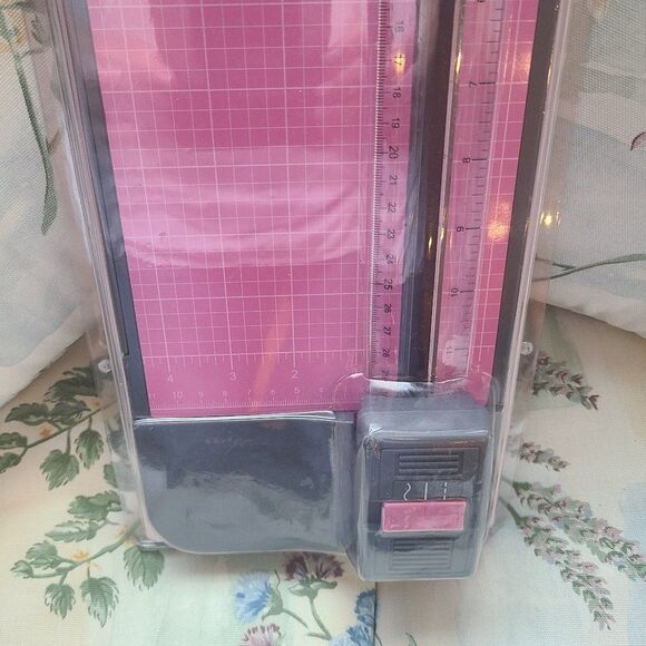 American Crafts 12-Inch Portable Combo Trimmer for Paper Crafts Scrapbooking NWT - Picture 4 of 16